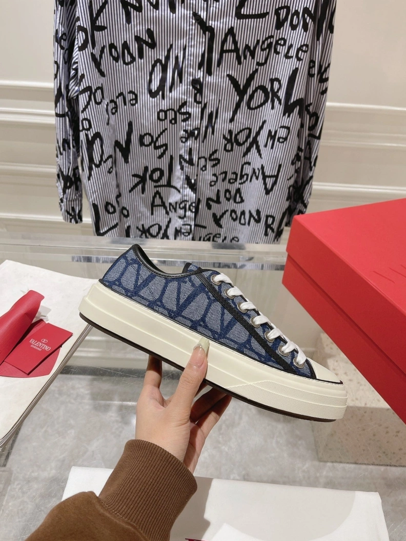 Vxlxntino Casual Shoes Affordable 228765