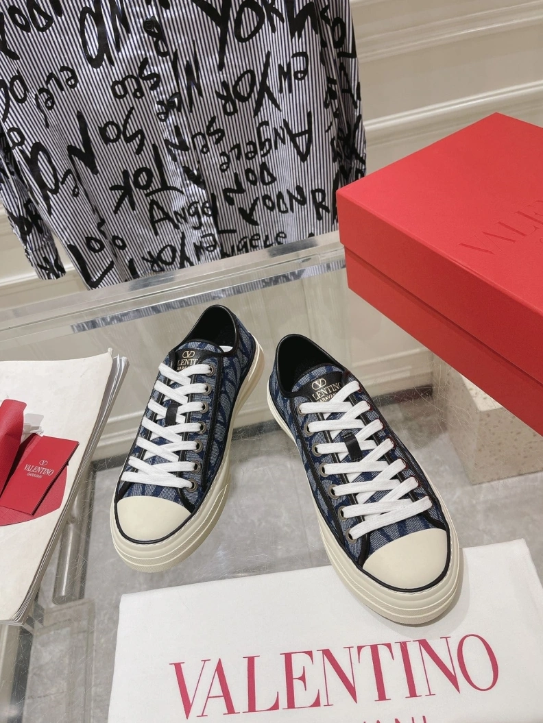 Vxlxntino Casual Shoes Affordable 228765