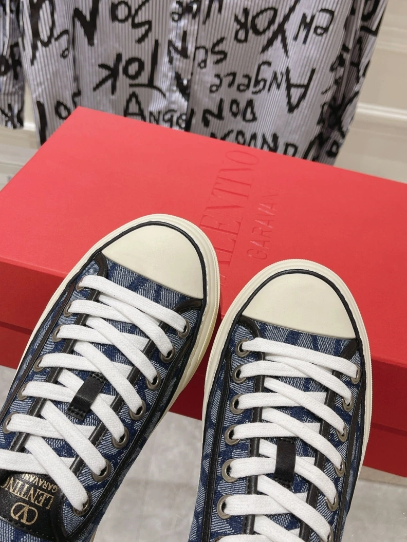 Vxlxntino Casual Shoes Affordable 228765