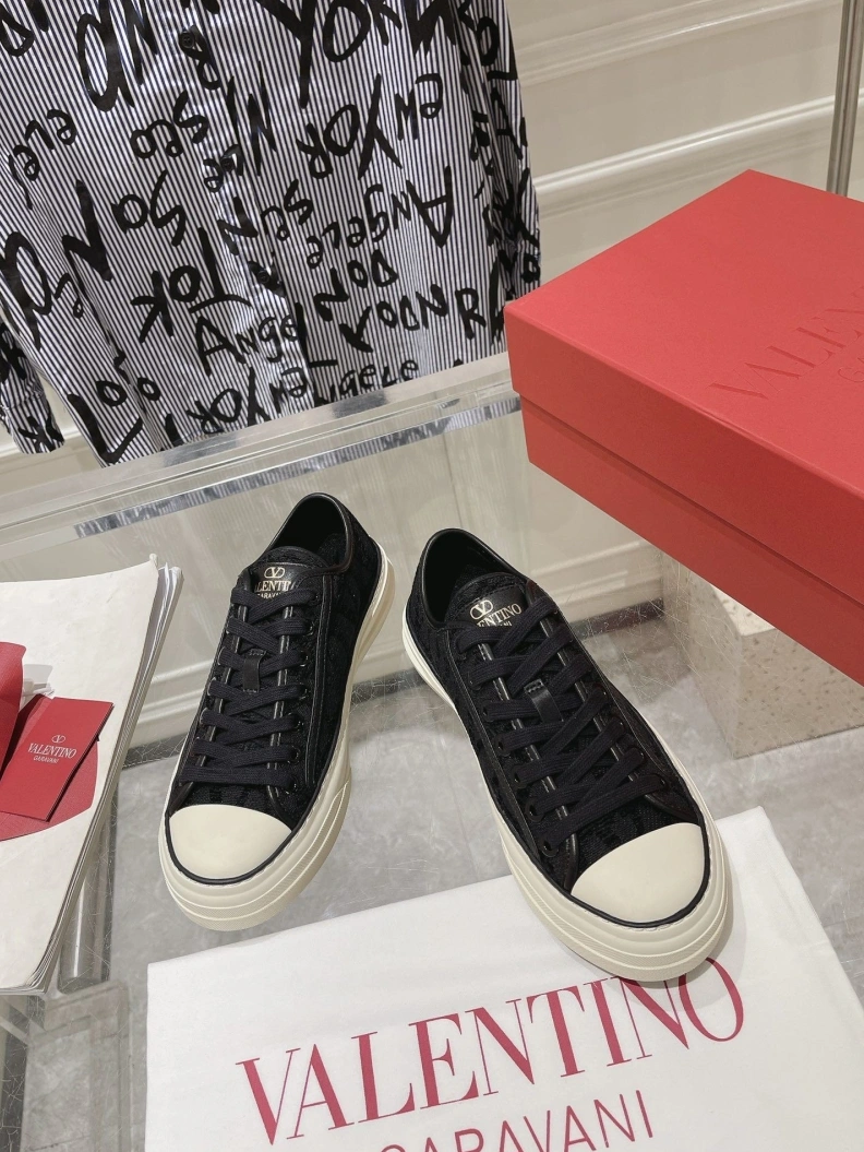 Vxlxntino Casual Shoes StreetReady 228772