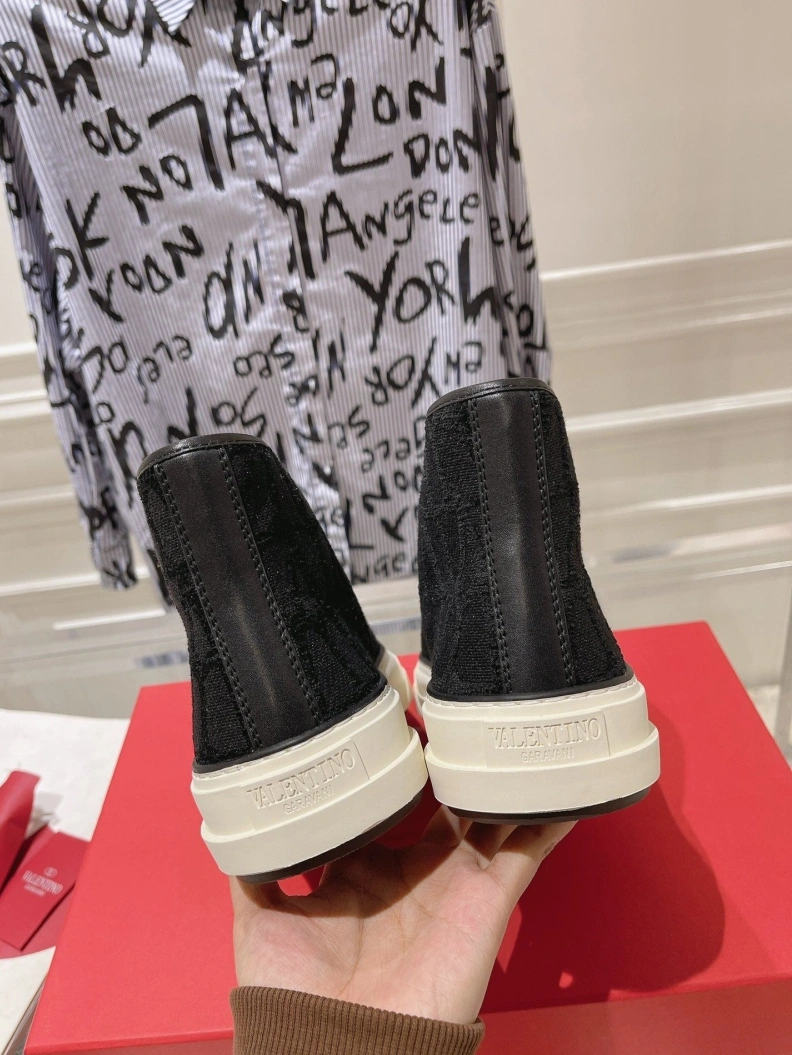 EyeCatching Vxlxntino Casual Shoes 228762