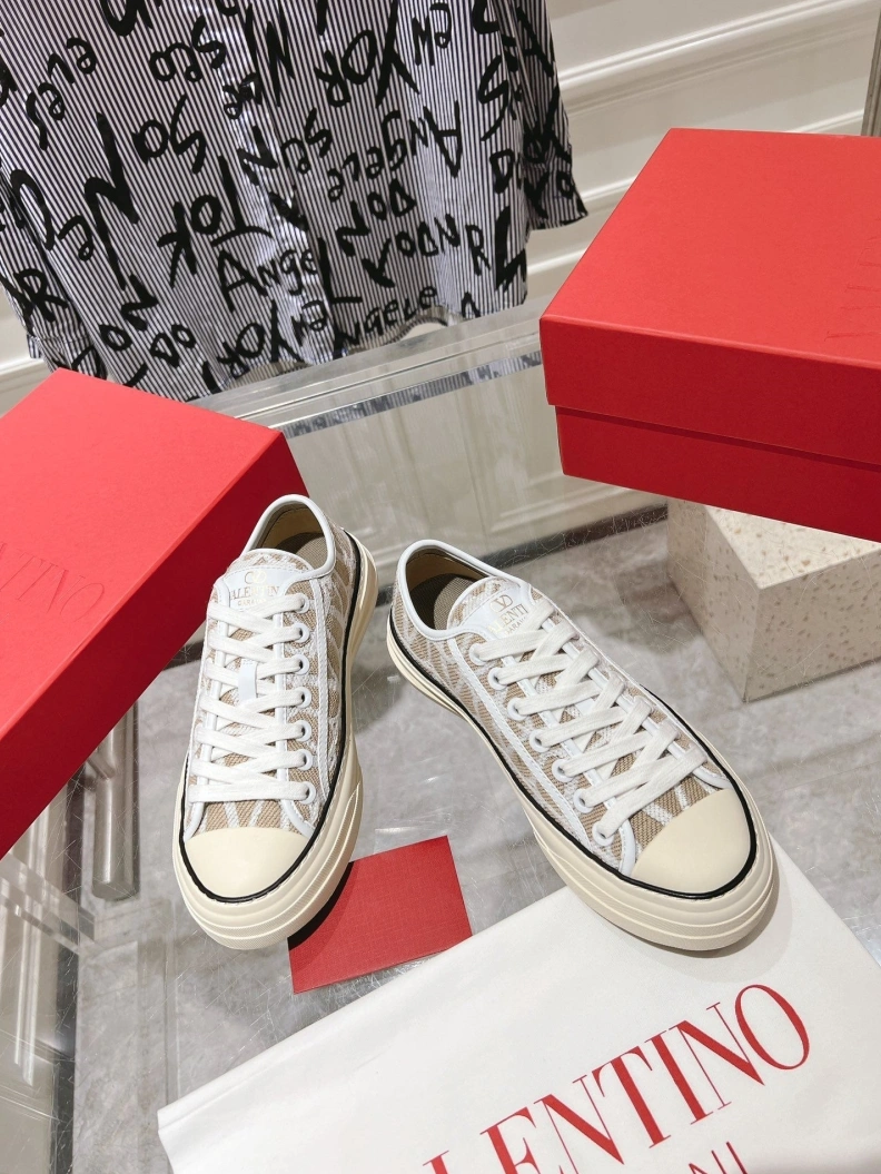 Vxlxntino Casual Shoes Sleek 228777