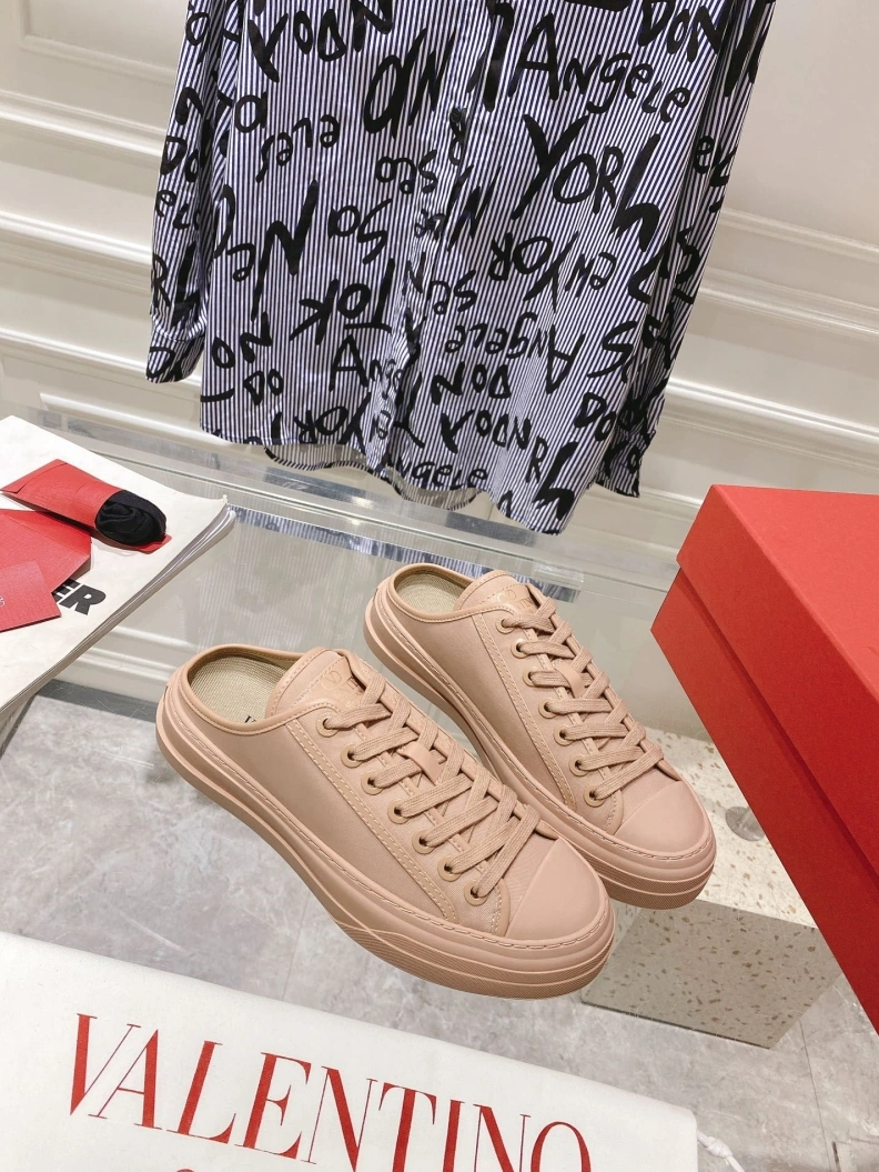 Versatile Vxlxntino Casual Shoes 228750