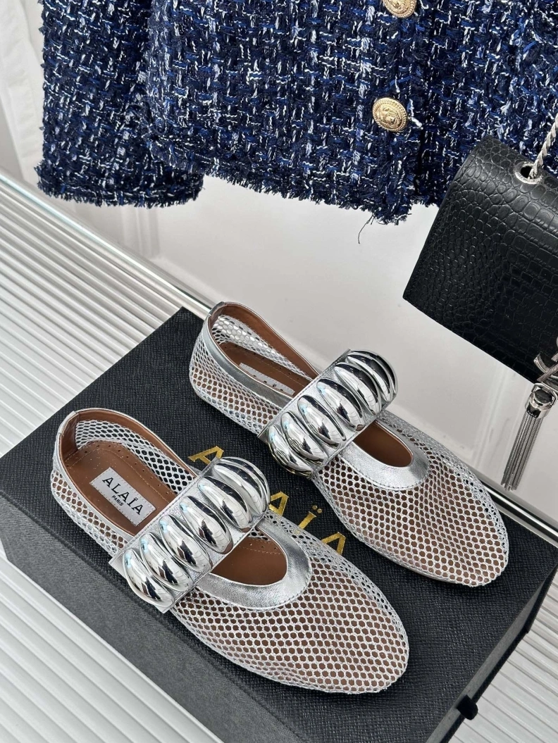Minimalist Othxr Sandals 209653