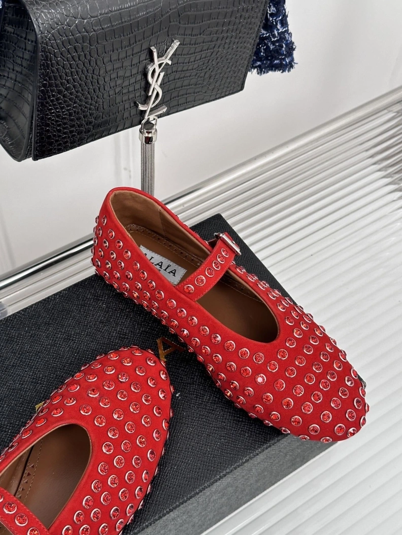 Cozy Othxr Sneakers 209027