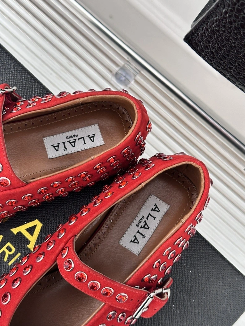 Cozy Othxr Sneakers 209027