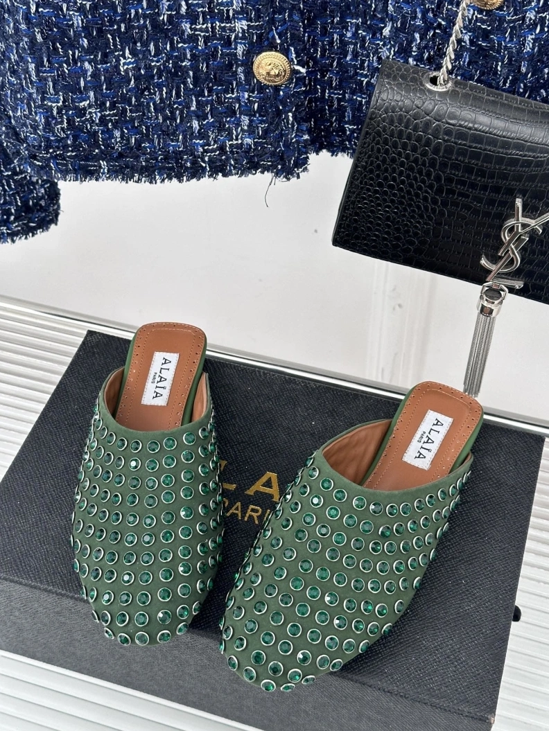 Durable Othxr Slippers 209616