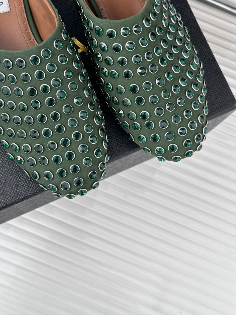 Durable Othxr Slippers 209616