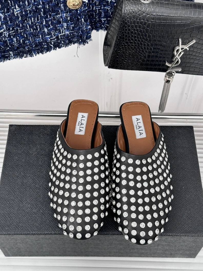 Elegant Othxr Slippers 209608