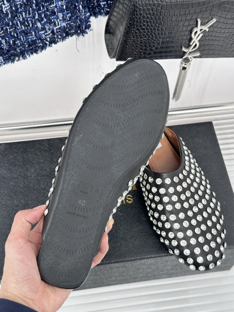 Elegant Othxr Slippers 209608