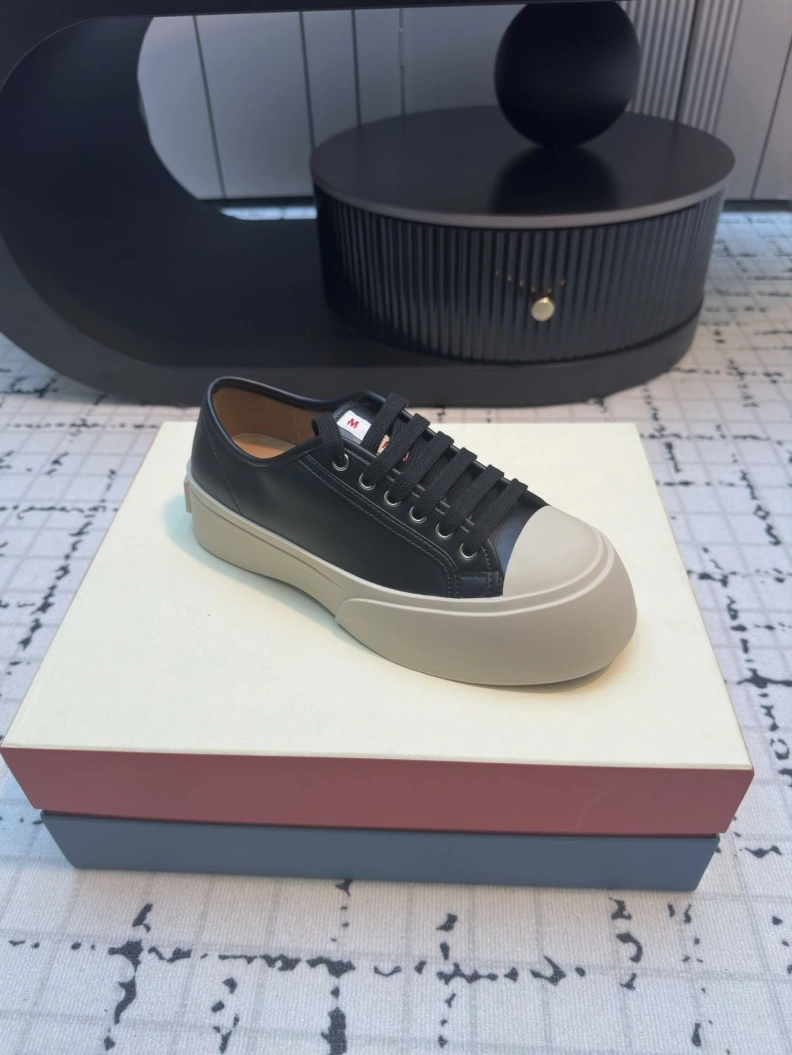 Elegant Othxr Sneakers 208997