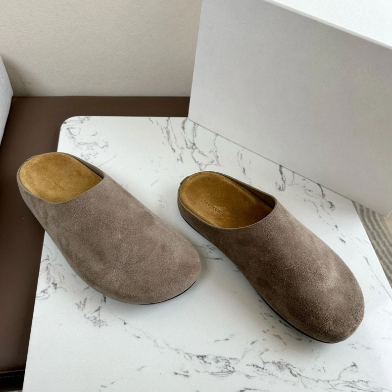 Versatile Othxr Slippers 209634