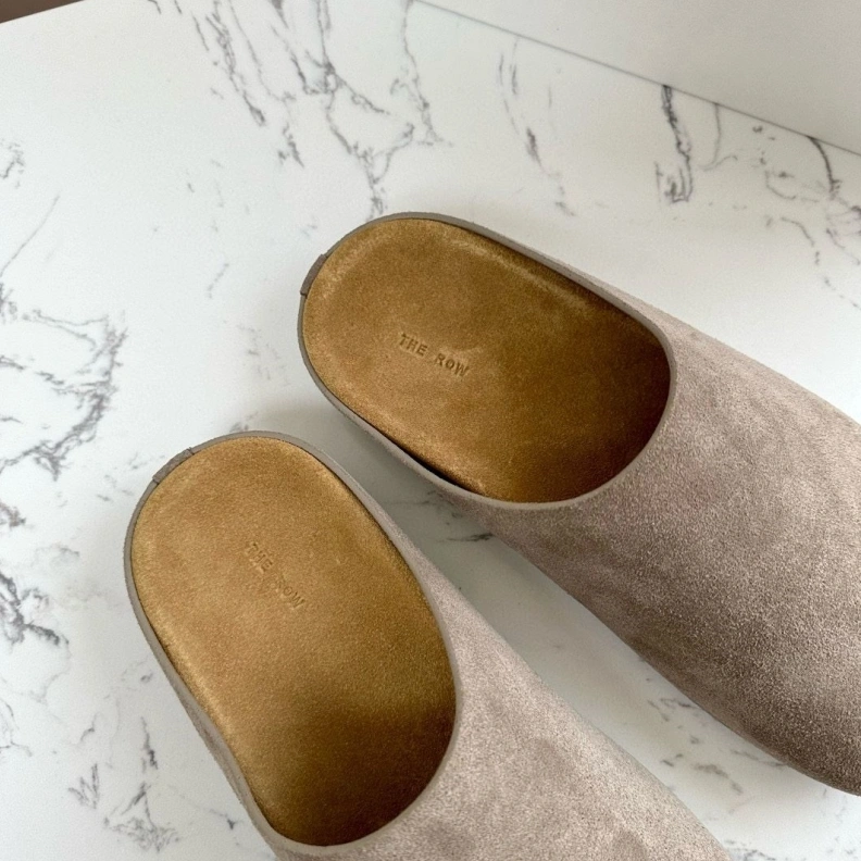 Versatile Othxr Slippers 209634