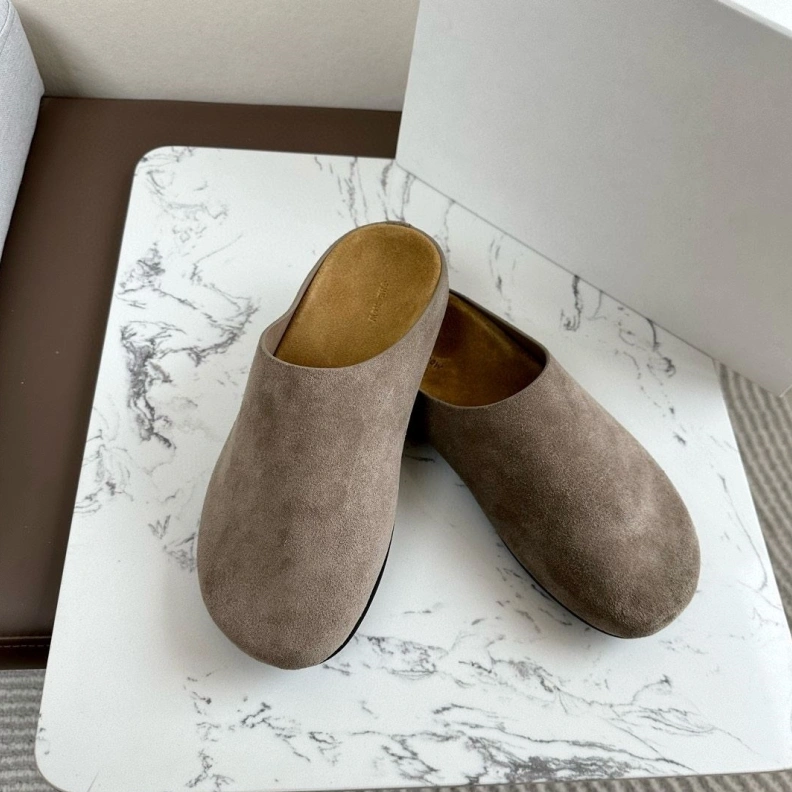 Versatile Othxr Slippers 209634