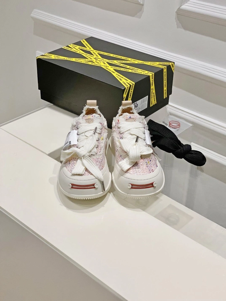 AllSeason Othxr Sneakers 208986