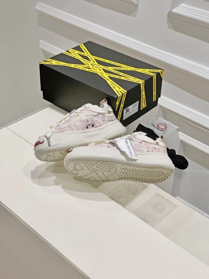 AllSeason Othxr Sneakers 208986