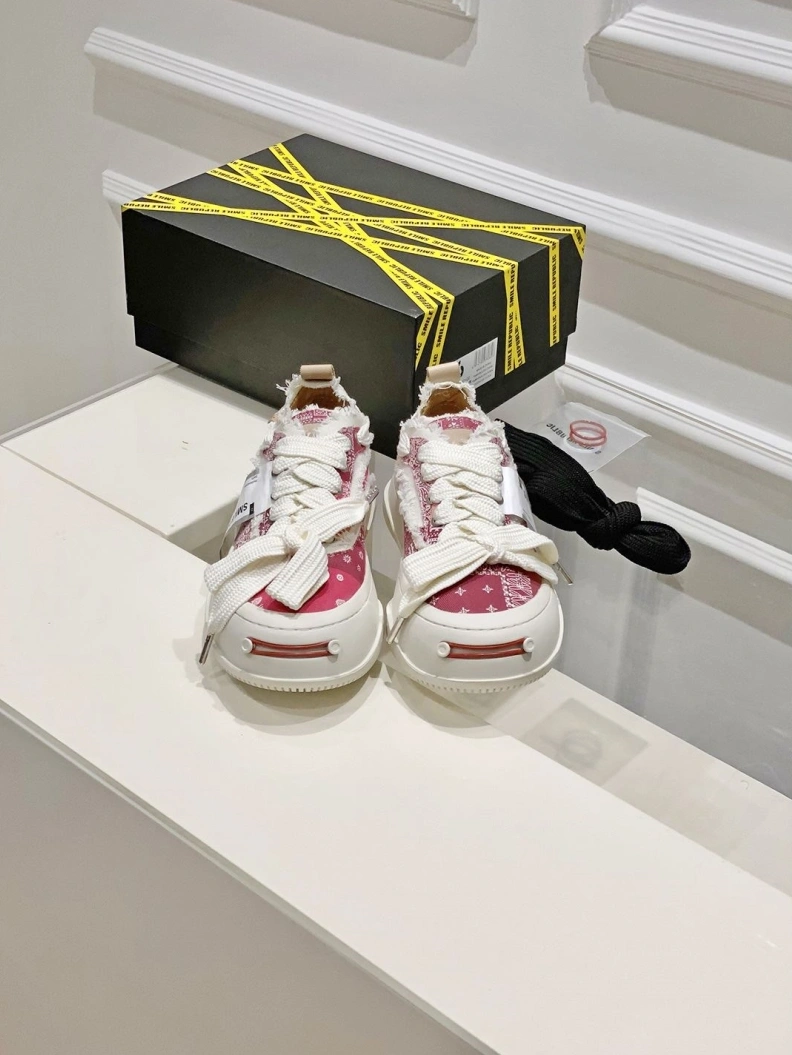 Elegant Othxr Sneakers 208968