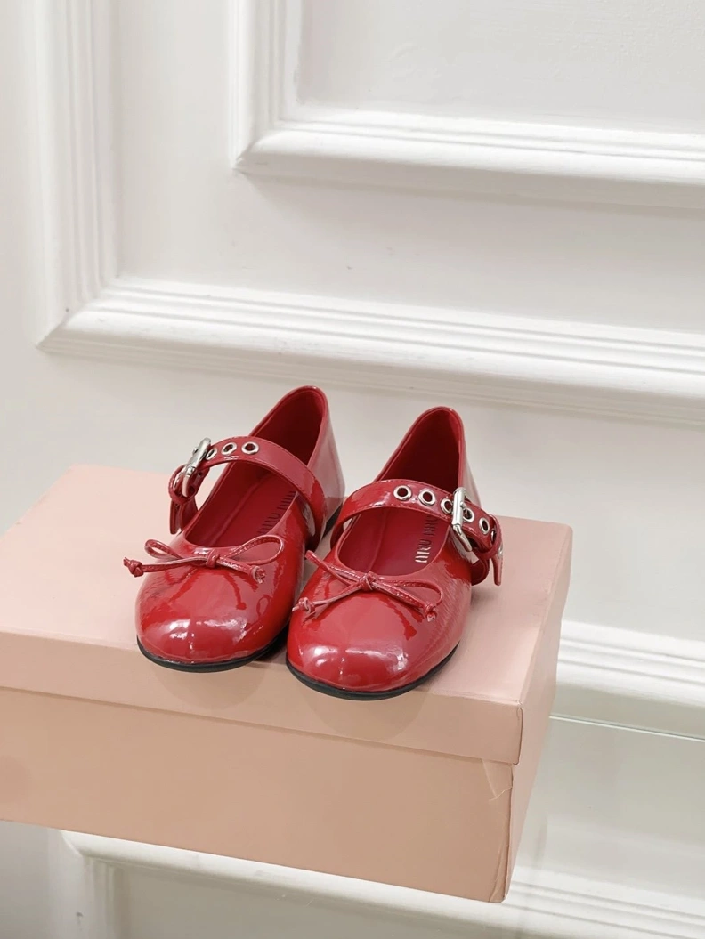 Othxr flat shoes Affordable 209744