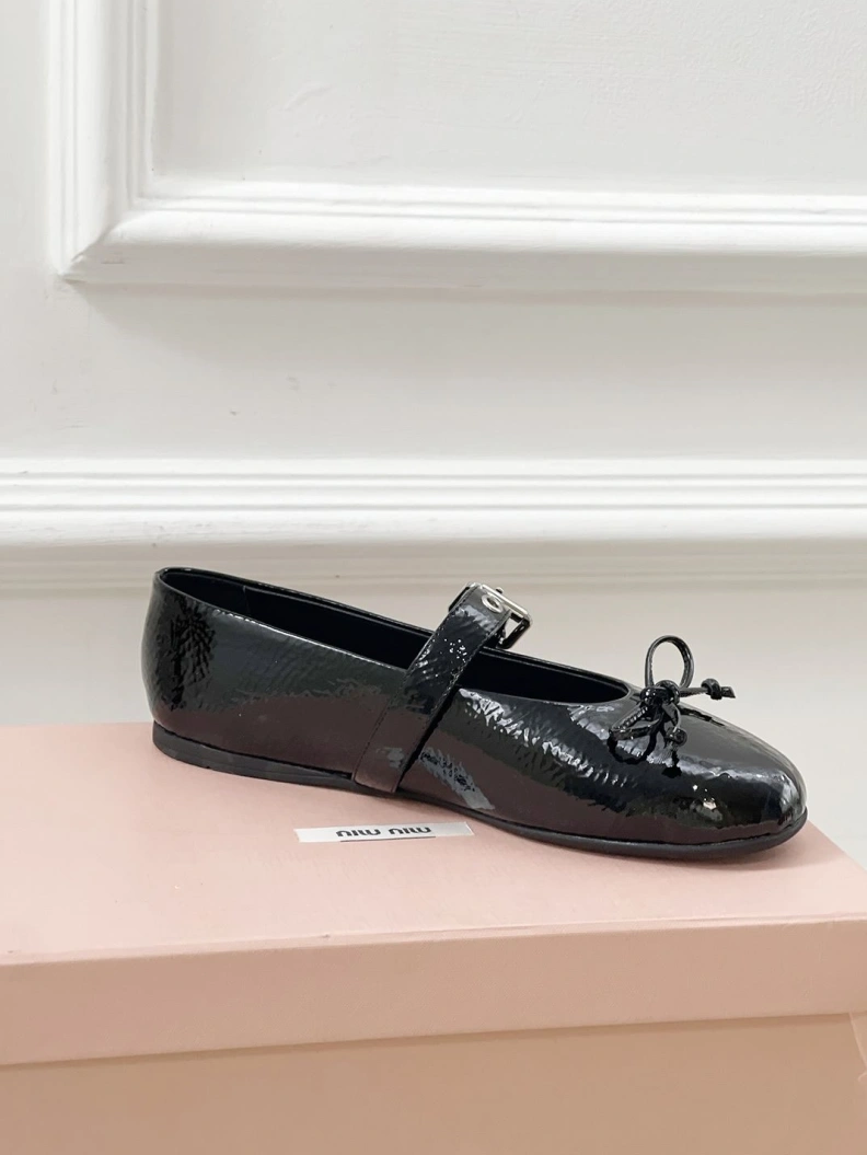 EyeCatching Othxr flat shoes 209738