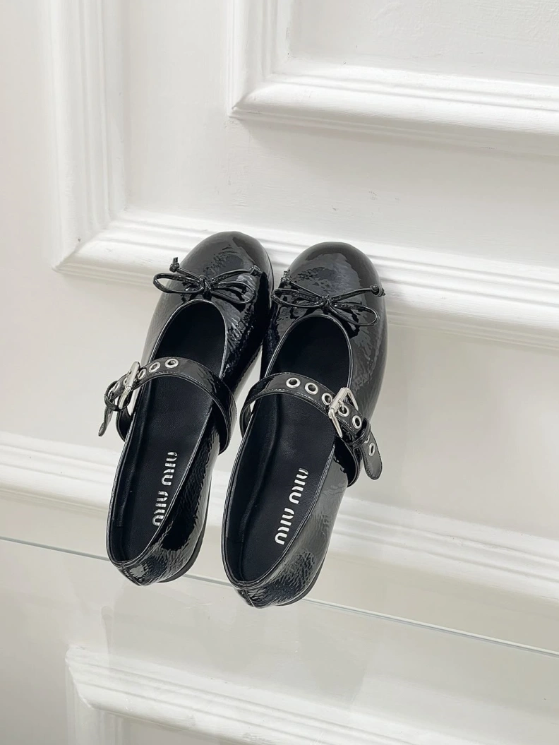 EyeCatching Othxr flat shoes 209738