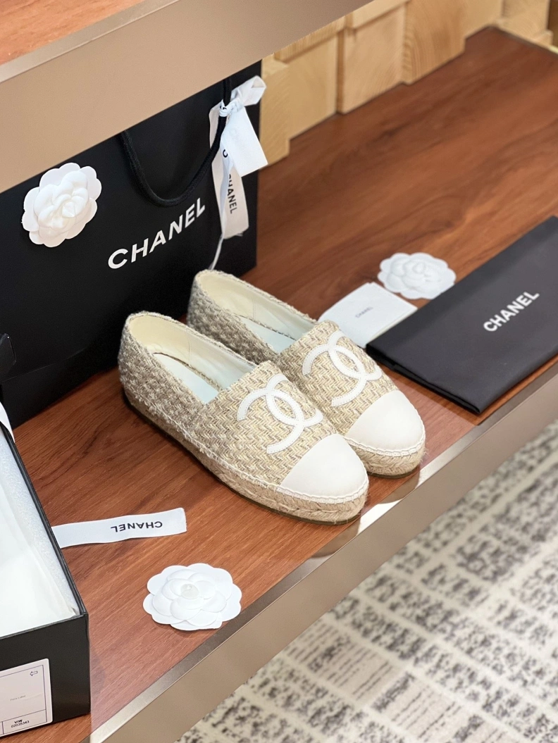 ModernLook Chxnxl Flat Shoes 117930
