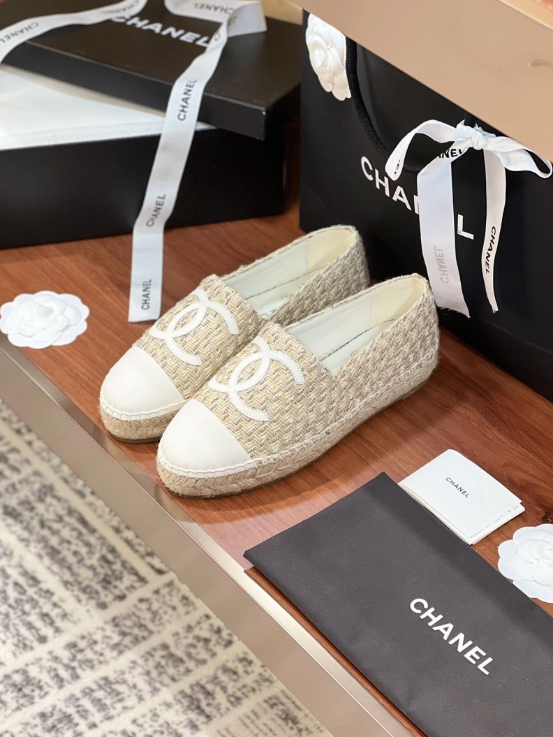 ModernLook Chxnxl Flat Shoes 117930