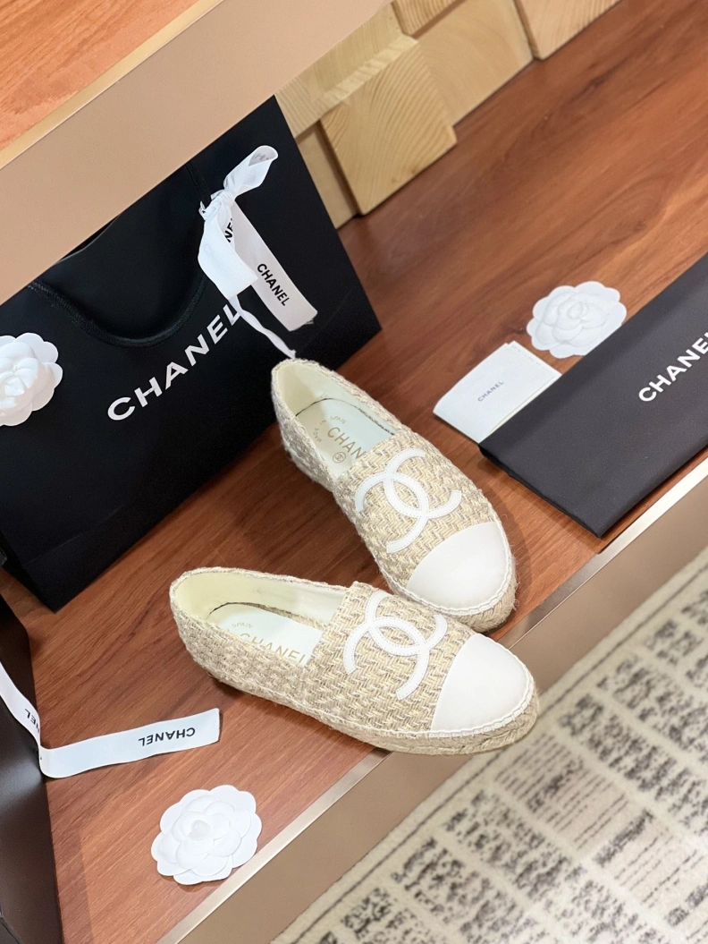 ModernLook Chxnxl Flat Shoes 117930
