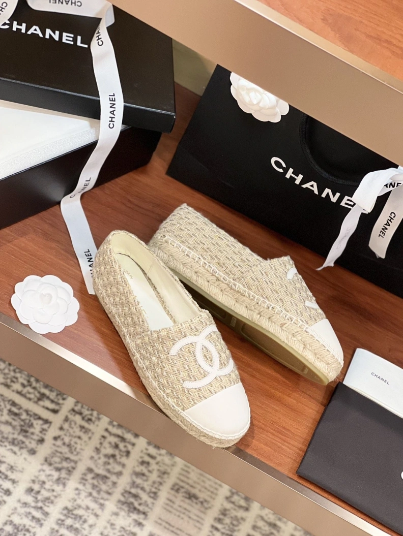 ModernLook Chxnxl Flat Shoes 117930