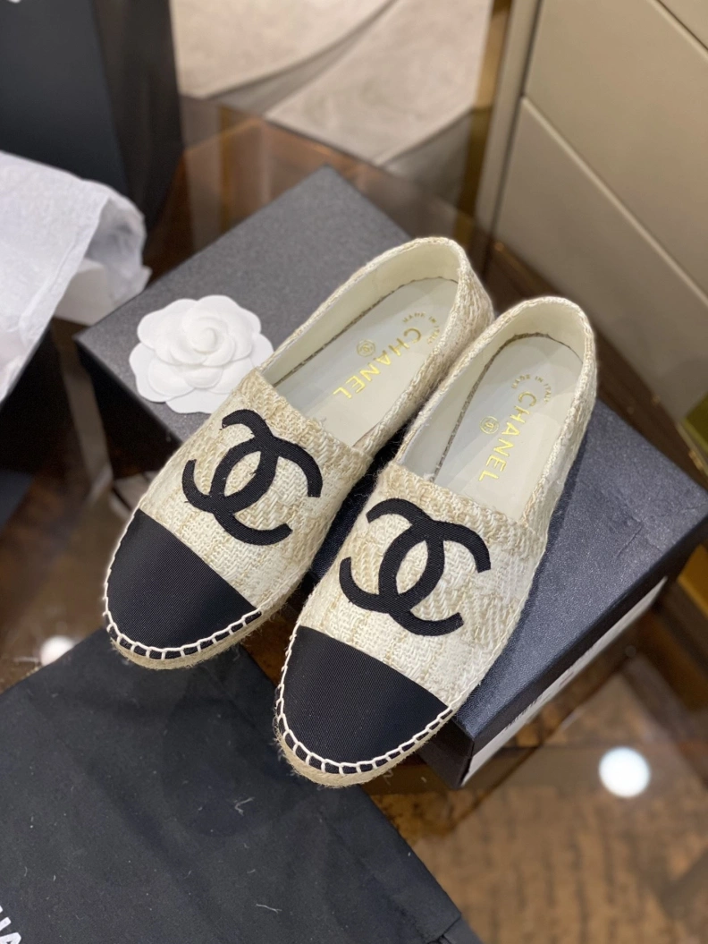 Durable Chxnxl Flat Shoes 117927