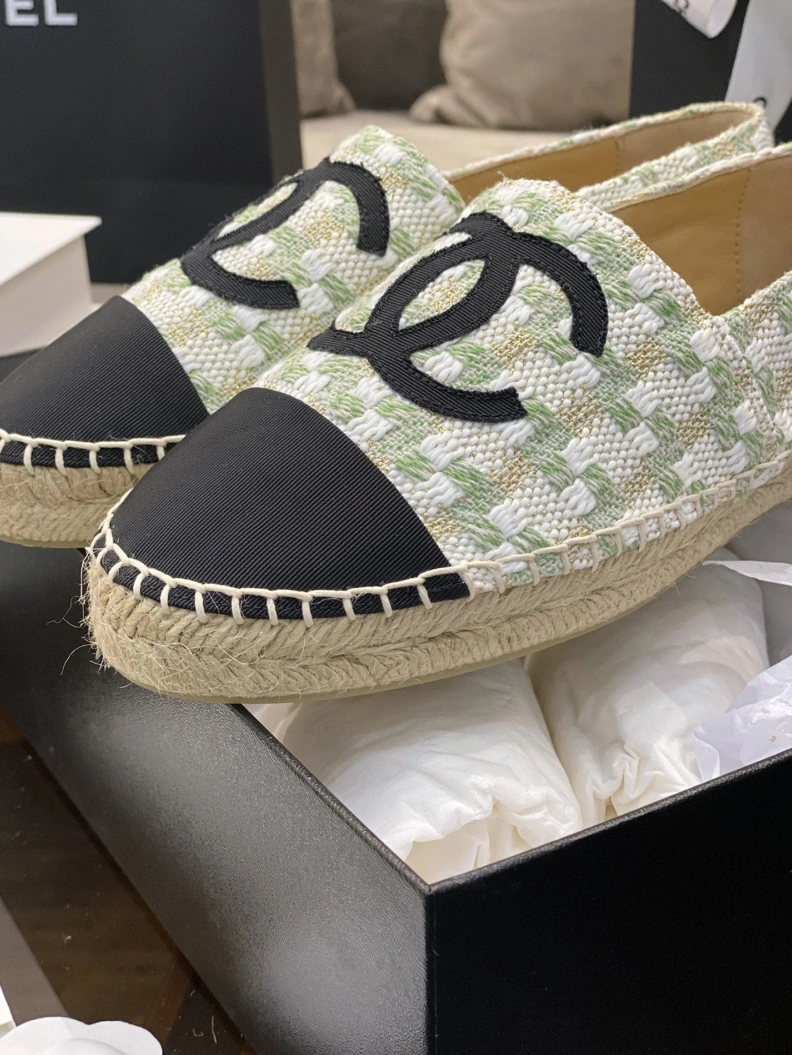 Efficient Chxnxl Flat Shoes 117924