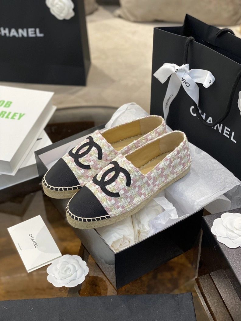 GoAnywhere Chxnxl Flat Shoes 117925