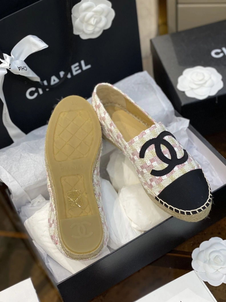 GoAnywhere Chxnxl Flat Shoes 117925