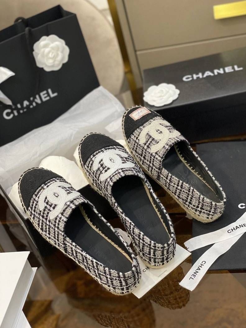 Trendy Chxnxl Flat Shoes 117923