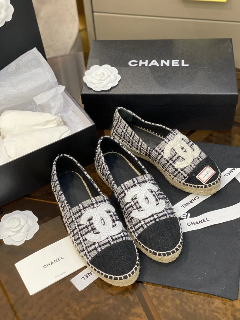 Trendy Chxnxl Flat Shoes 117923