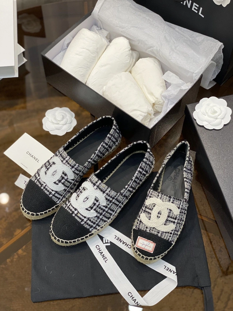 Trendy Chxnxl Flat Shoes 117923