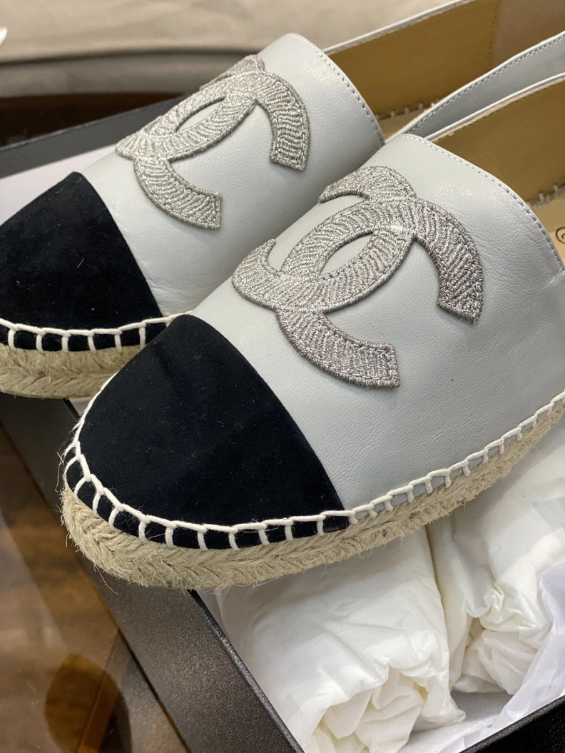 Fashionable Chxnxl Flat Shoes 117921