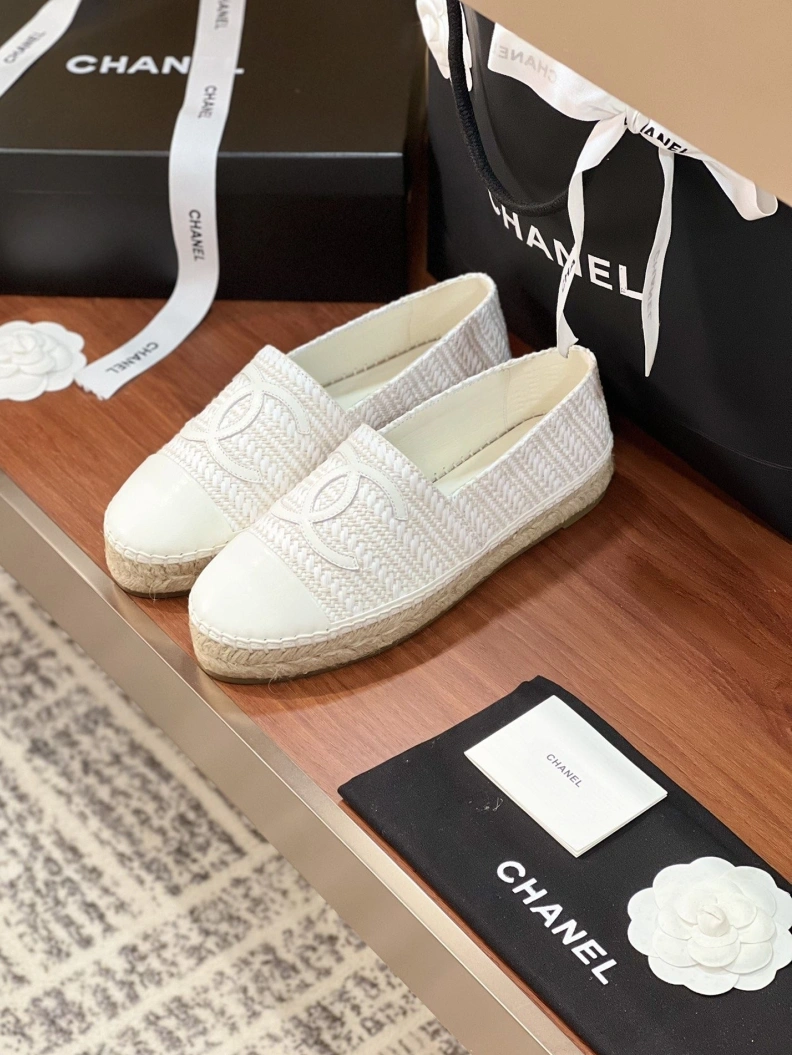 DailyWear Chxnxl Flat Shoes 117916
