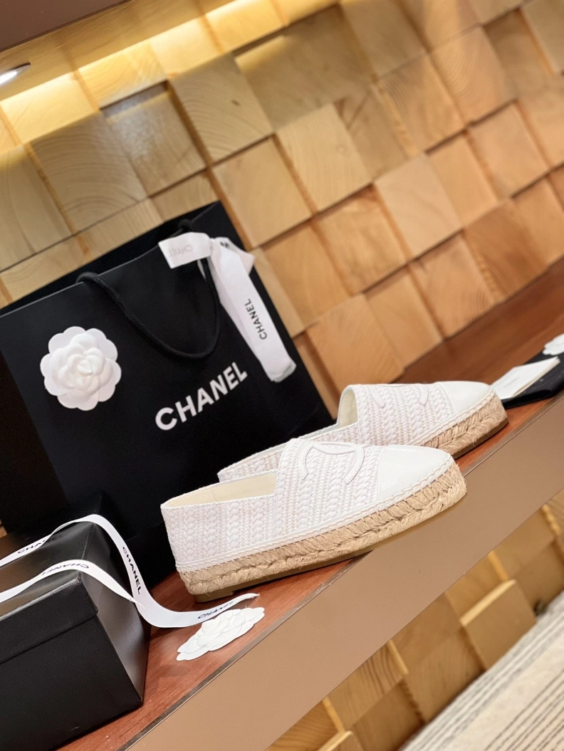 DailyWear Chxnxl Flat Shoes 117916