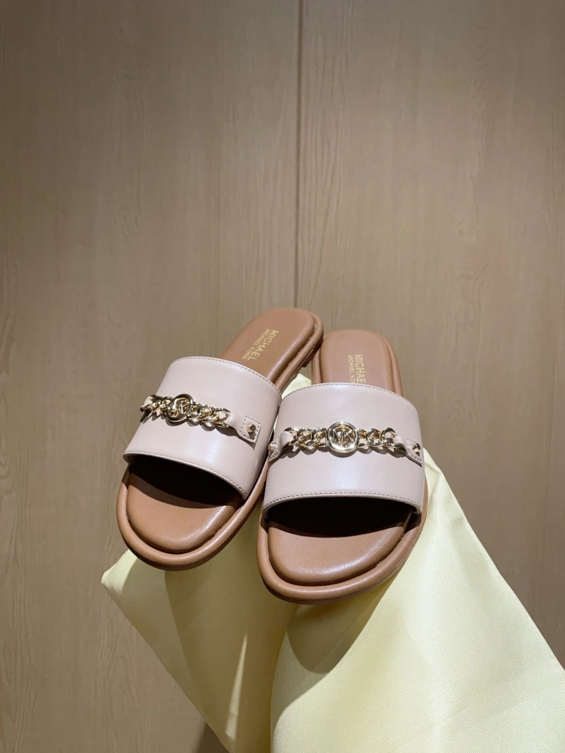 Elegant Othxr Slippers 209590