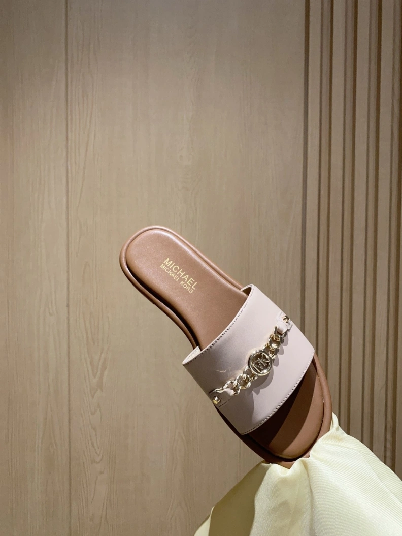 Elegant Othxr Slippers 209590