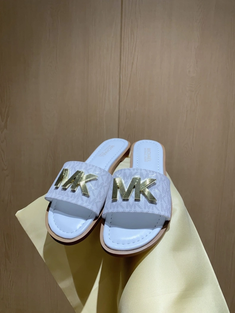 Stylish Othxr Slippers 209592