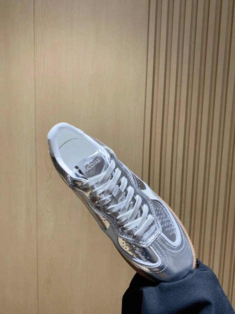 Elegant Othxr Sneakers 208948