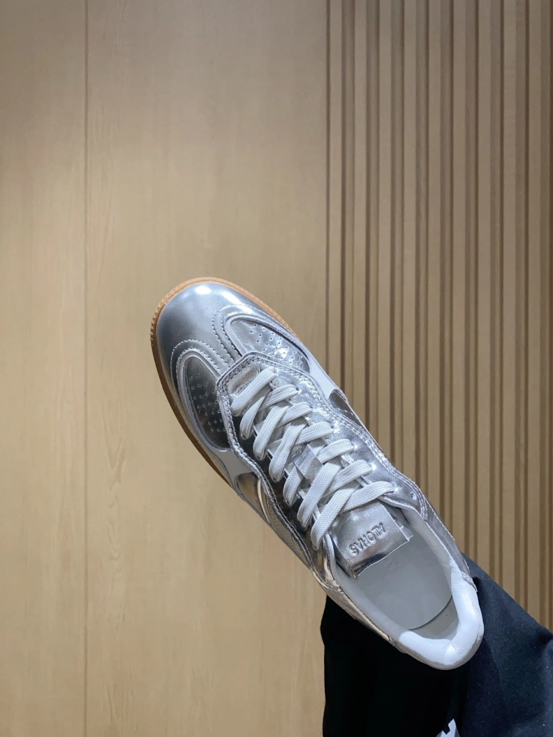 Elegant Othxr Sneakers 208948