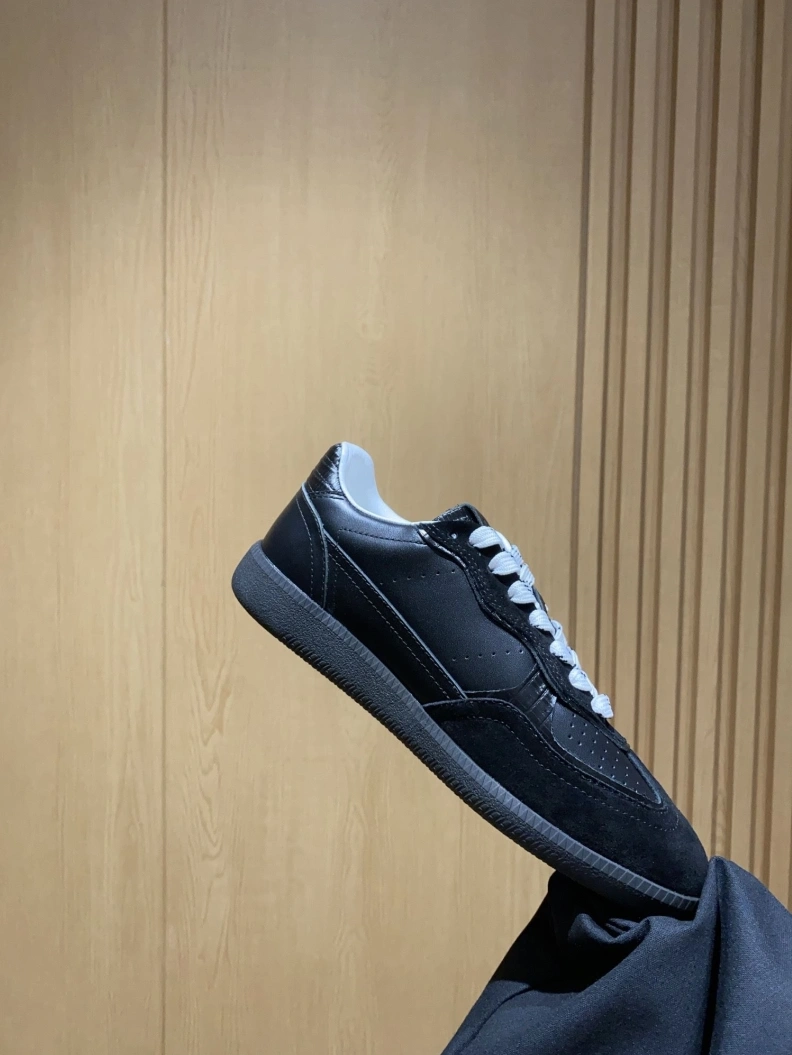 Reliable Othxr Sneakers 208940