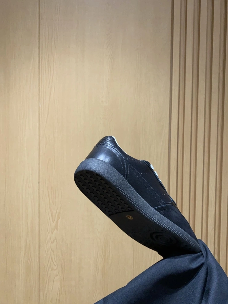 Reliable Othxr Sneakers 208940