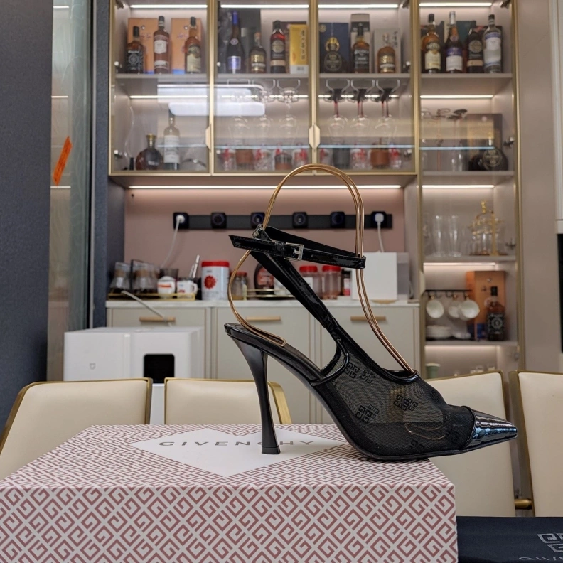 Gxvxnchy High Heels Functional 151796