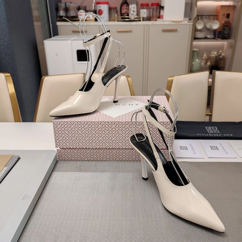 Gxvxnchy High Heels ModernLook 151793
