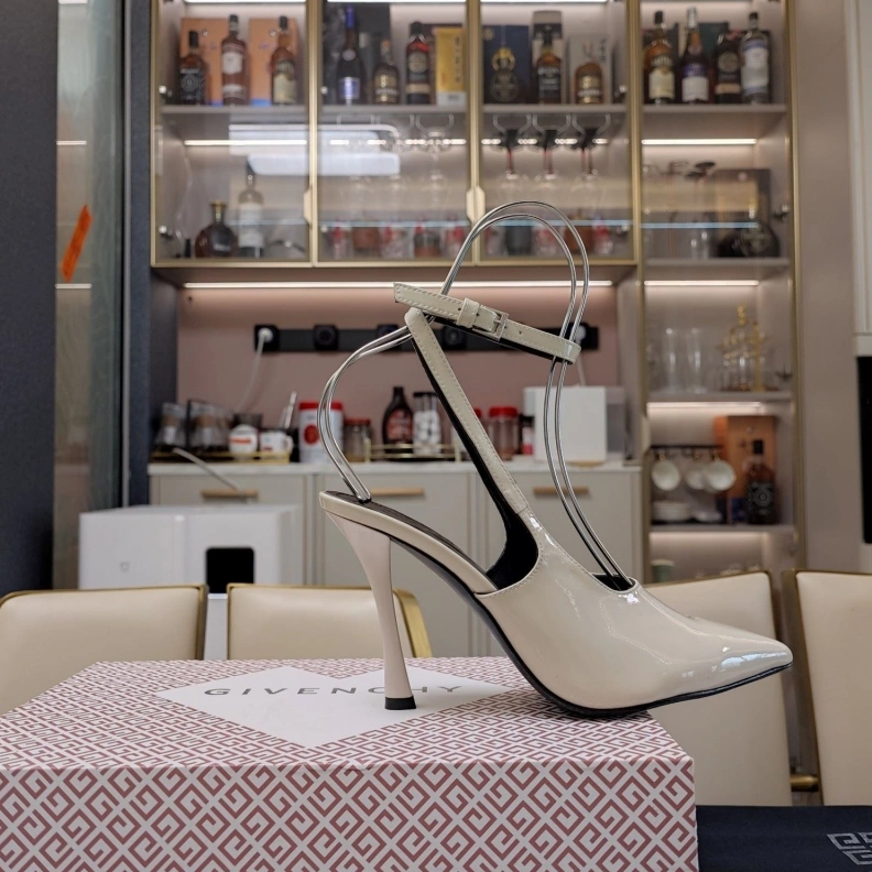 Gxvxnchy High Heels ModernLook 151793
