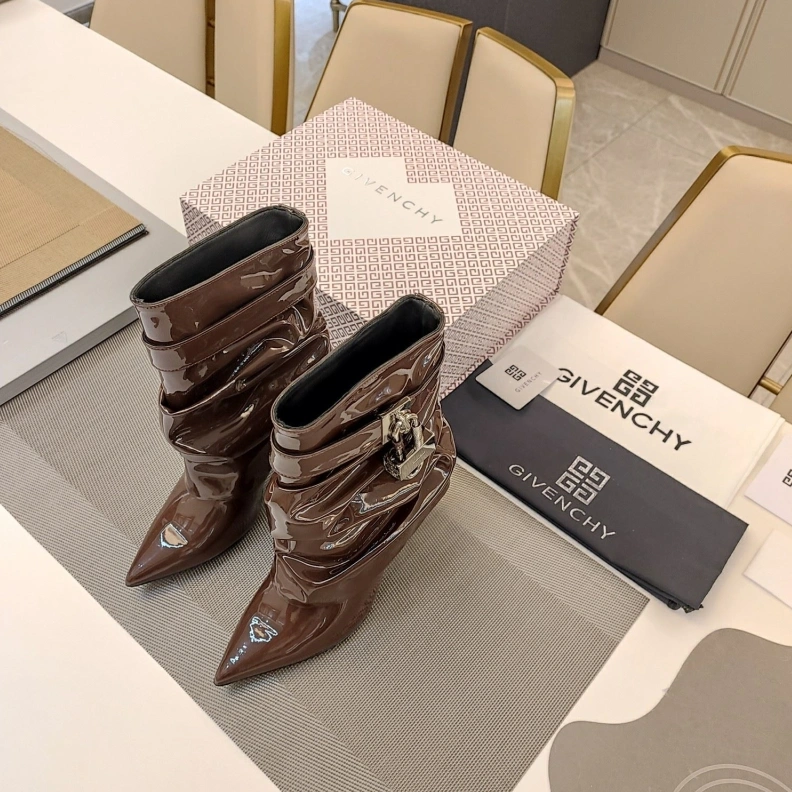 Gxvxnchy Boots Lightweight 151806