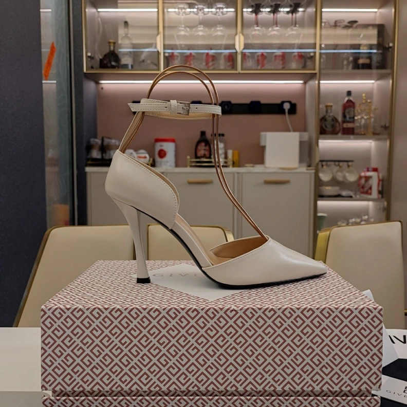 Refined Gxvxnchy High Heels 151785